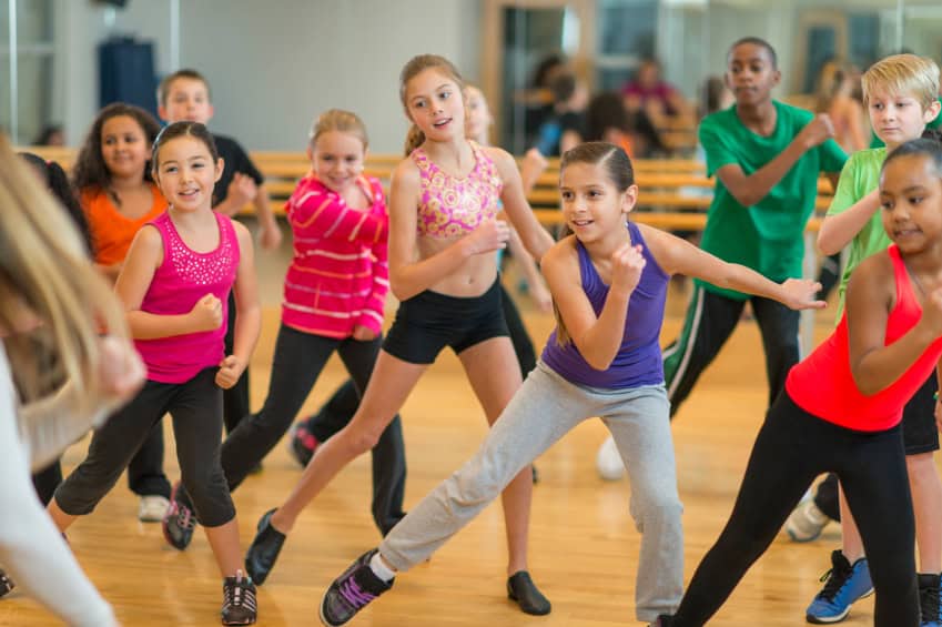 Children’s birthday dance classes animation anniversaire dance to style - Children’s birthday dance classes